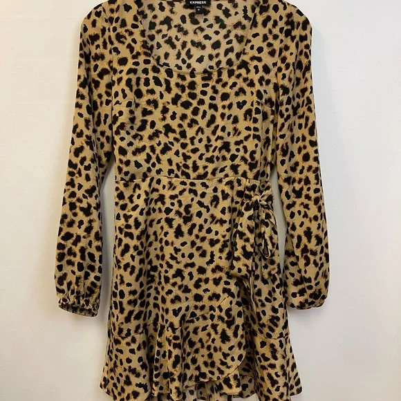 Express Dress Women’s S Leopard Print Mini Ruffled Wrap Long Sleeve Short Office - Picture 12 of 12